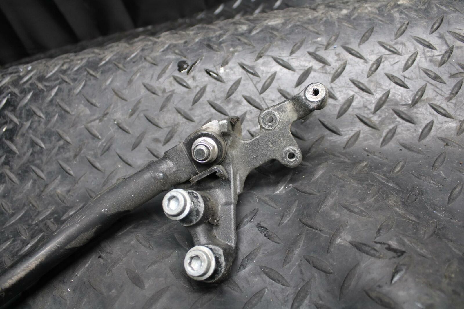 09-11 SUZUKI GSXR1000 KICKSTAND SIDE KICK STAND BB205