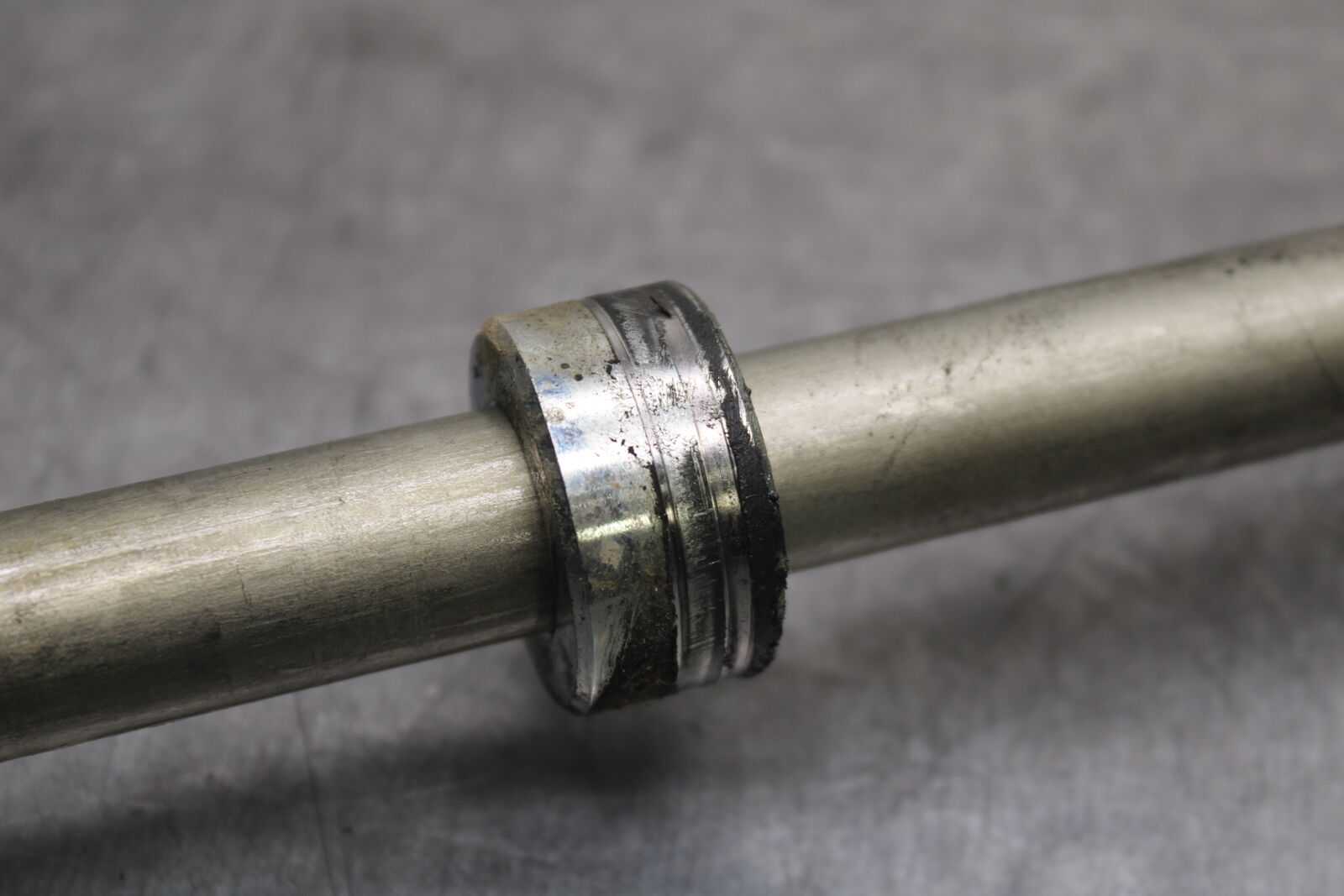 18-24 KAWASAKI NINJA 650 REAR AXLE BACK WHEEL RIM PIVOT BOLT AXEL BB725