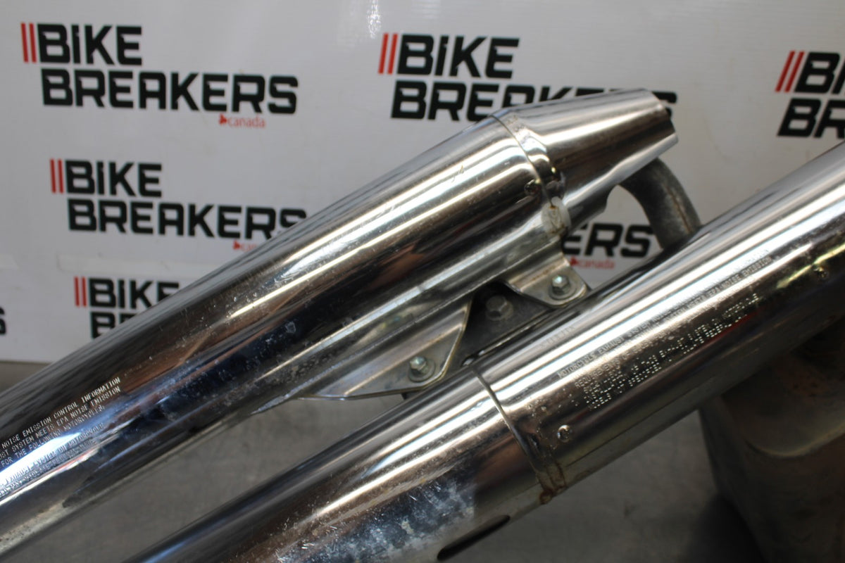 05-09 SUZUKI BOULEVARD C90 MUFFLER EXHAUST SILENCER PIPE SET PAIR BB918