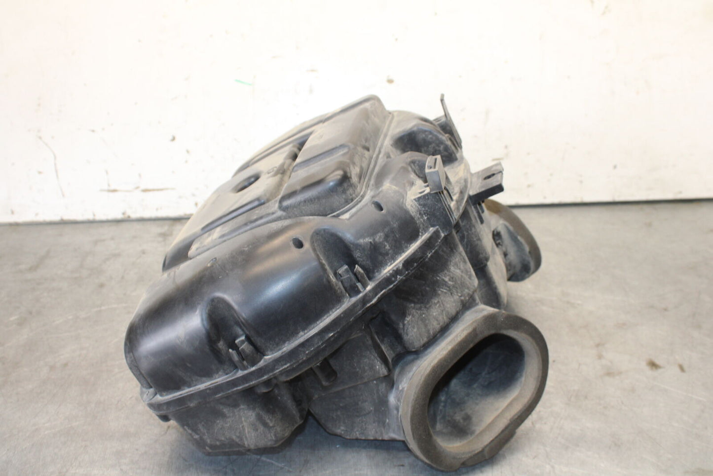 06-07 SUZUKI GSXR 600 AIRBOX AIR INTAKE FILTER BOX BB694