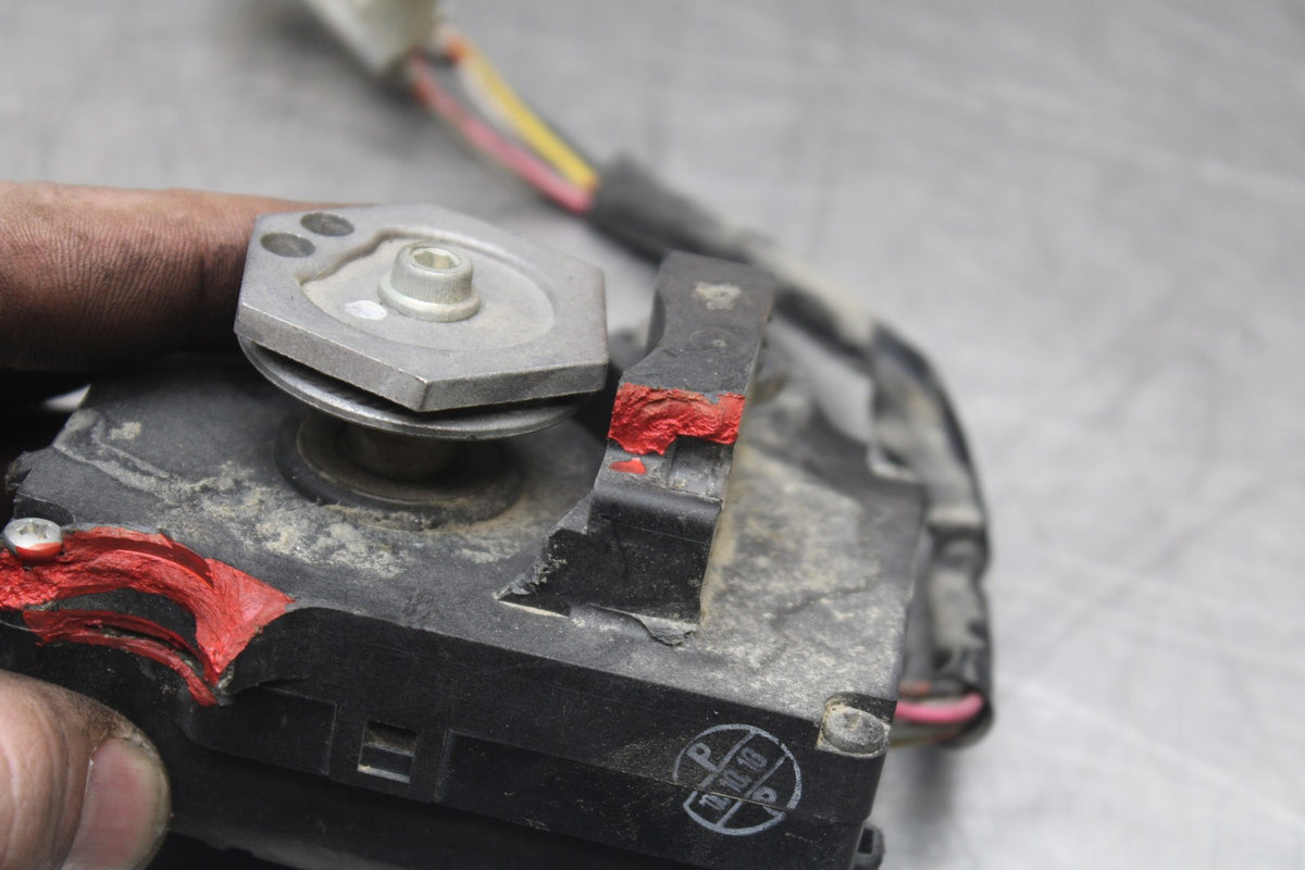 08-10 SUZUKI GSXR750 EXHAUST VALVE SERVO MOTOR BB854
