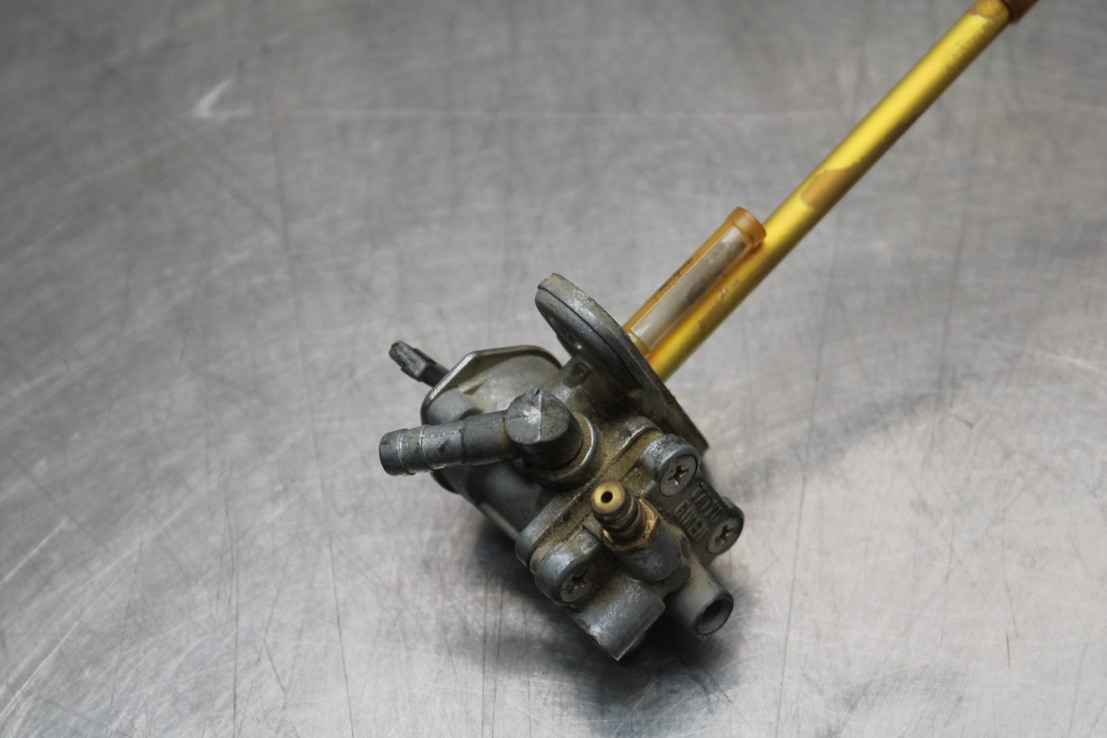 08-18 KAWASAKI KLR650 FUEL GAS TANK PETCOCK SHUT ON OFF VALVE BB183