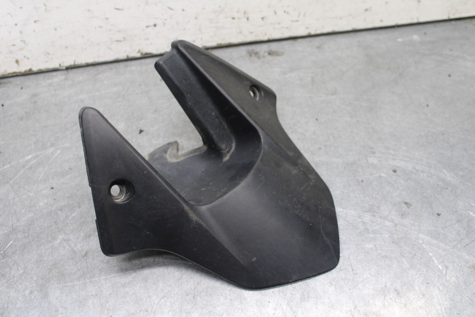 17-21 HONDA CBR1000RR SP REAR BACK WHEEL TIRE HUGGER FENDER BB681