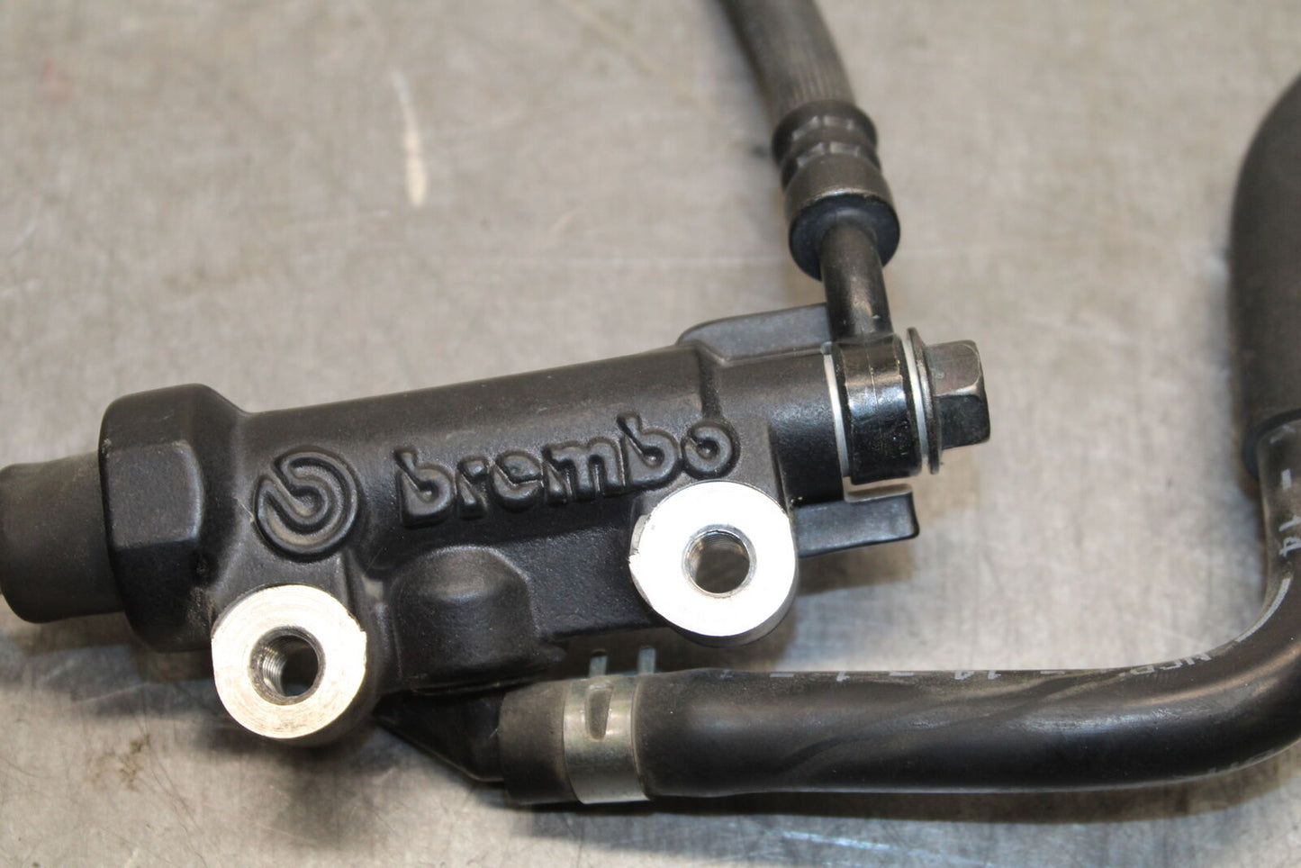 09-15 YAMAHA FZ6R REAR BACK BRAKE MASTER CYLINDER W RESERVOIR BB719