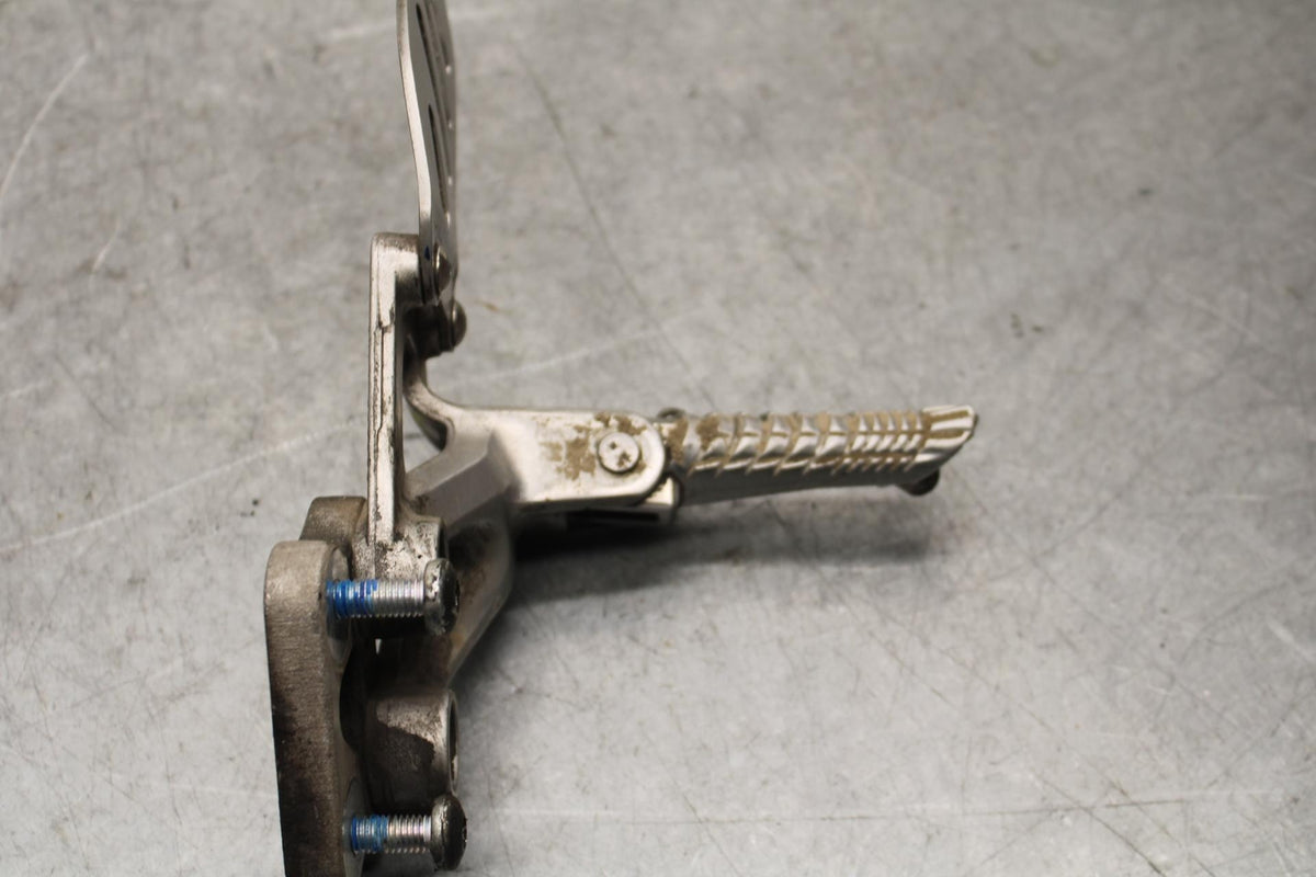 08-10 SUZUKI GSXR750 LEFT REARSET REAR SET DRIVER FOOT PEG REST STOP BB58