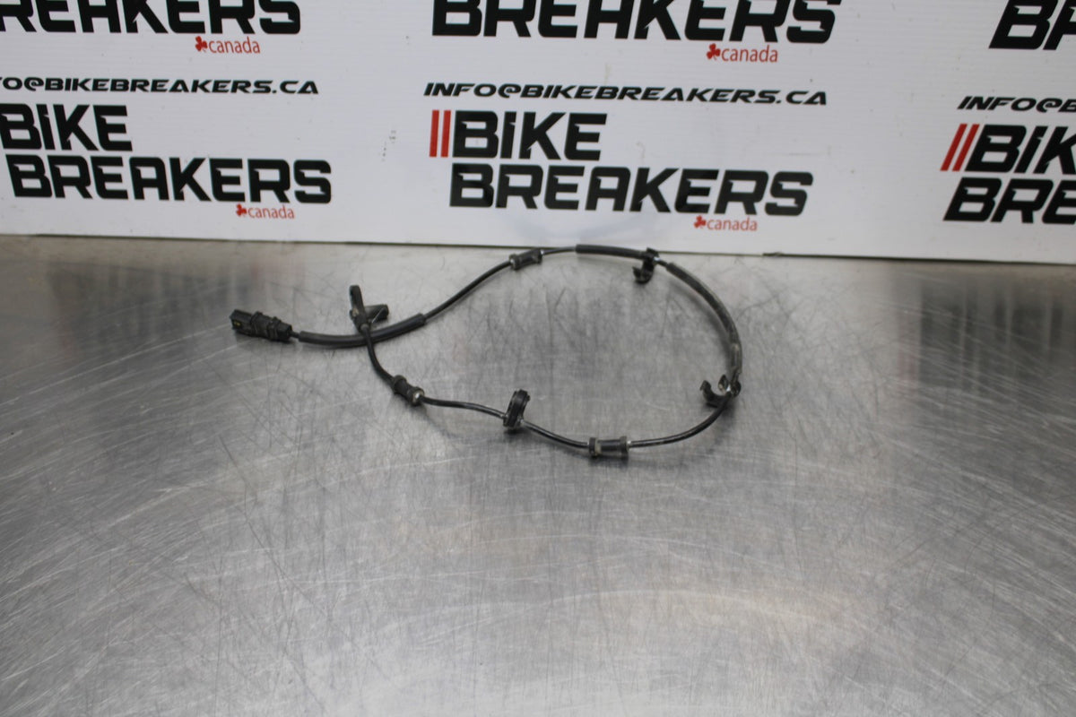 24-25 KAWASAKI NINJA ZX4R REAR ABS BRAKE SENSOR BB174