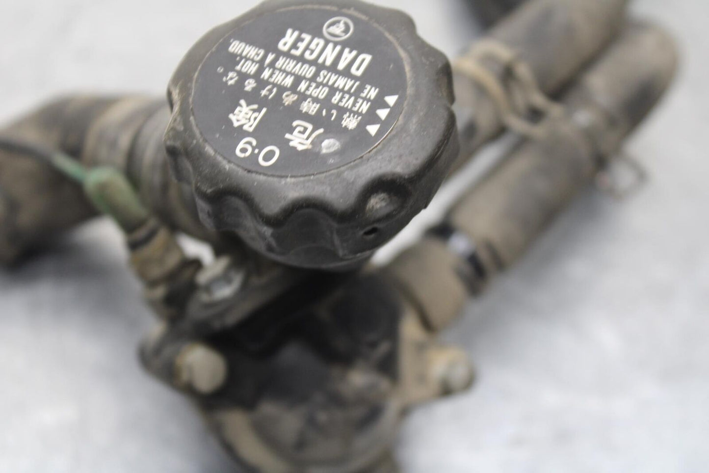 1985 Honda Shadow 500 VT500C THERMOSTAT  HOSES  BB615