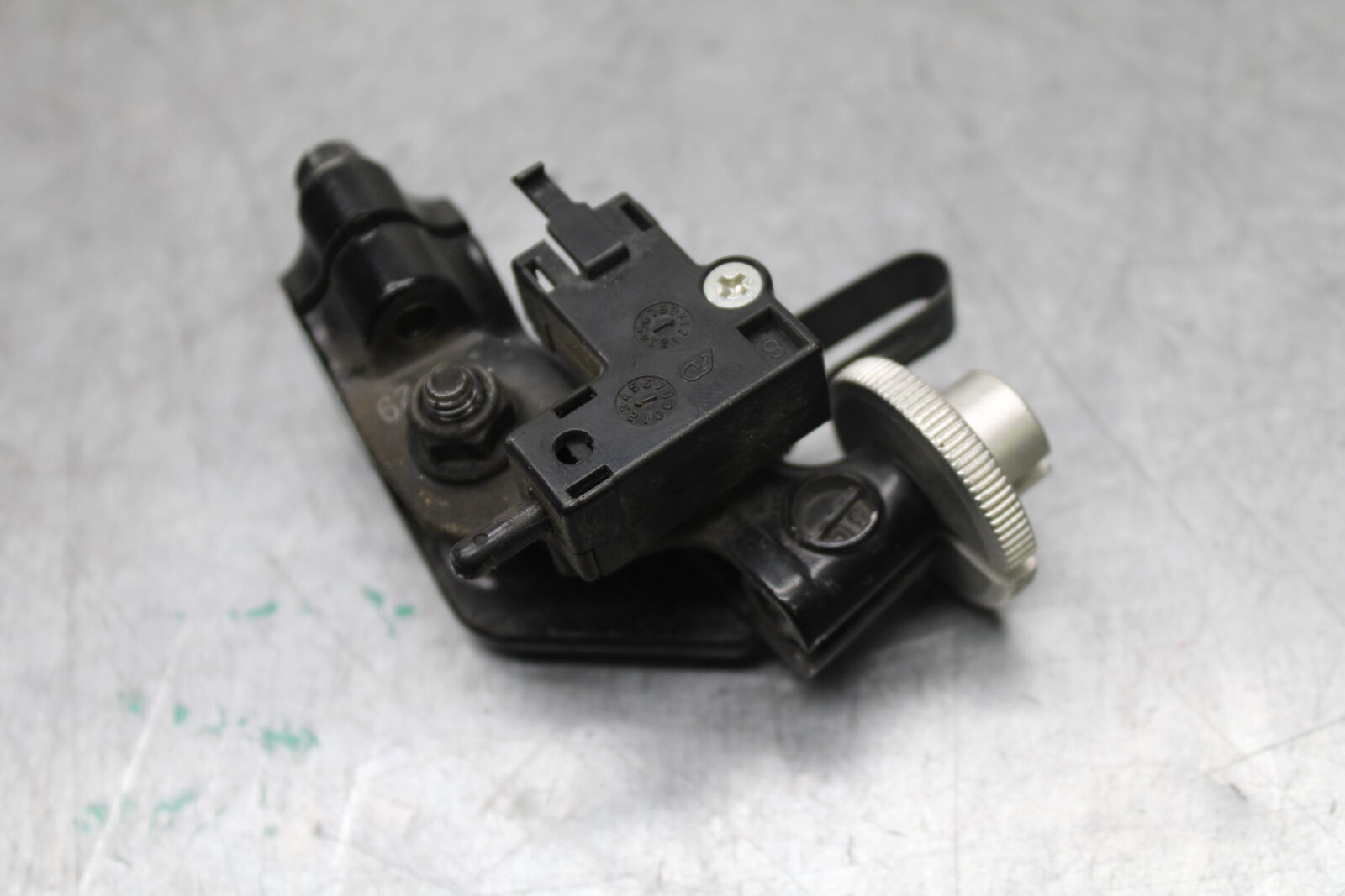 09-15 YAMAHA FZ6R CLUTCH LEVER PERCH MOUNT BRACKET BB719
