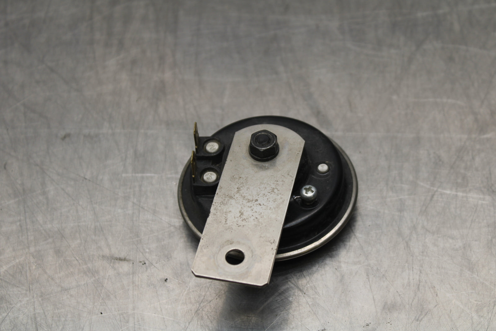 14-17 YAMAHA FZ07 HORN SIGNAL BB162