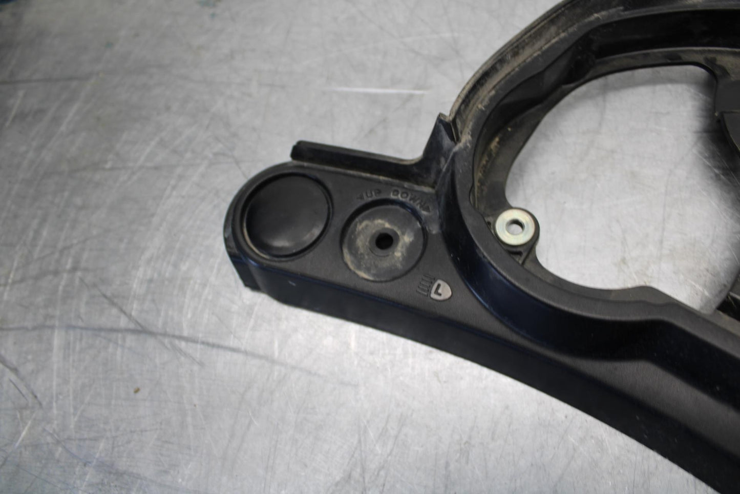 07-08 KAWASAKI CONCOURS 1400 ABS  CLUSTER GAUGE INSTRUMENT CLUSTER TRIM BB449