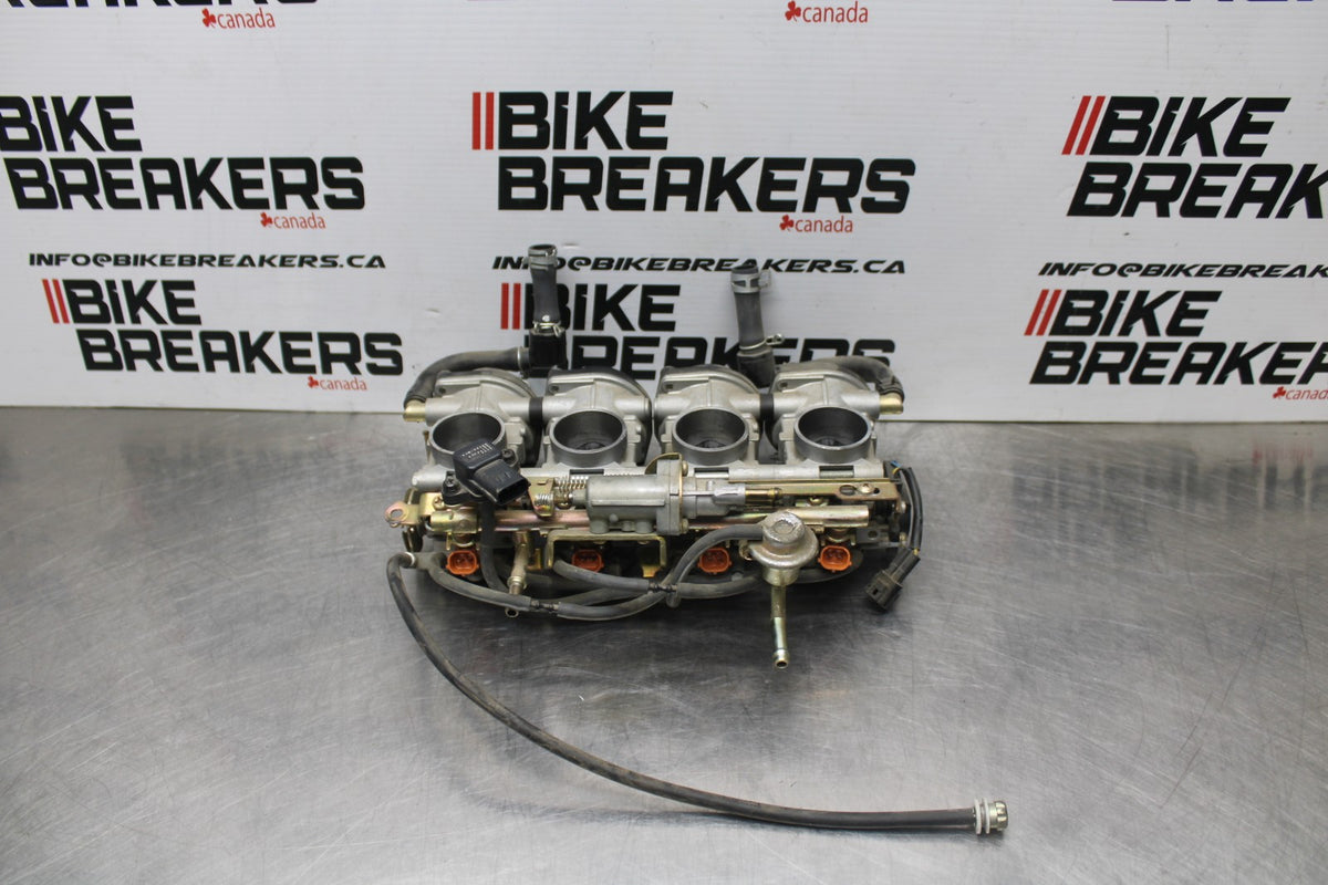 05 YAMAHA YZF R6 MAIN FUEL INJECTORS / THROTTLE BODIES BB858