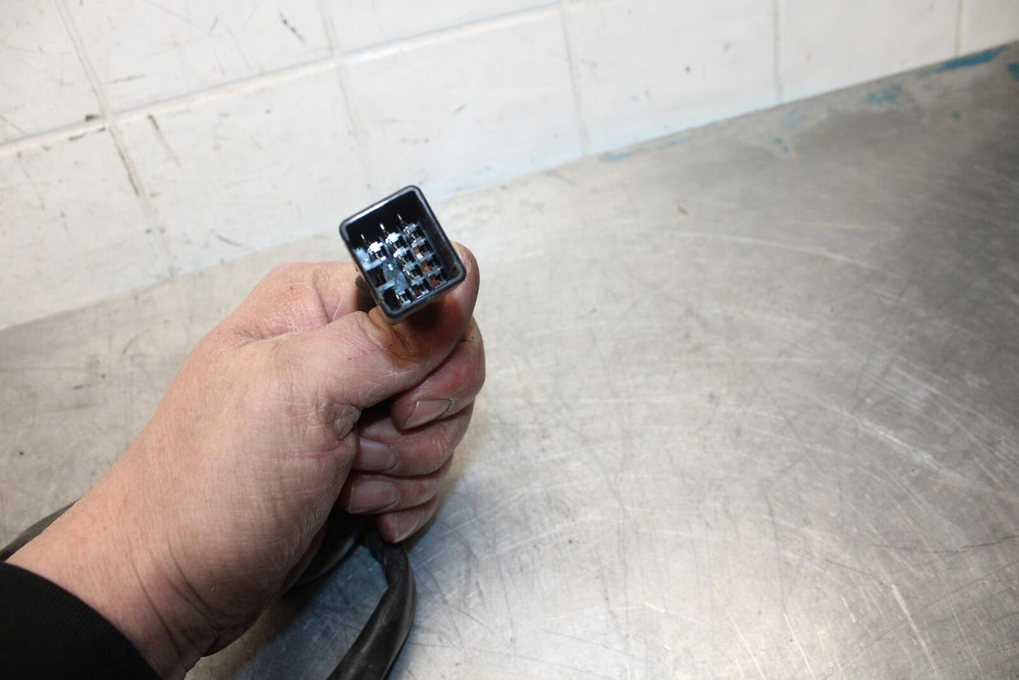 15-17 KAWASAKI EX 650 NINJA  EX 650 ABS LEFT  HANDLE HORN SIGNALS SWITCH  BB494