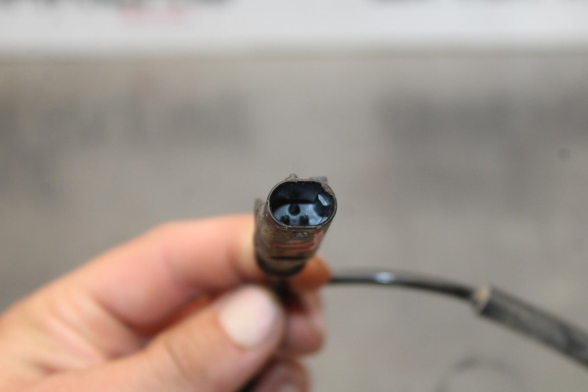 24 KAWASAKI NINJA ZX6R ZX636 ABS 40TH ANNIVERSARY FRONT ABS BRAKE SENSOR BB911