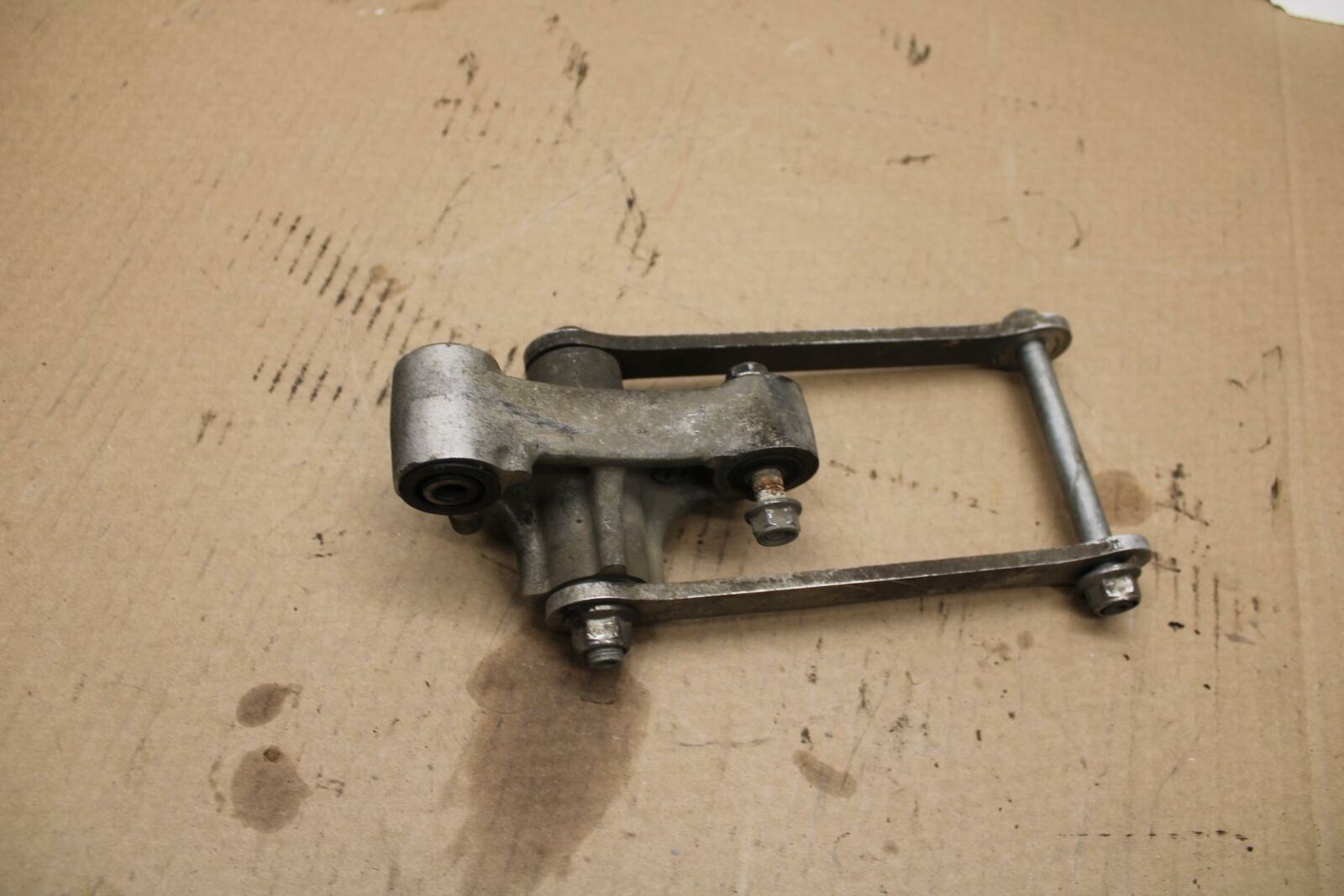 09-12 KAWASAKI NINJA ZX6R REAR DOGBONE SHOCK LINKAGE LINK BB383b