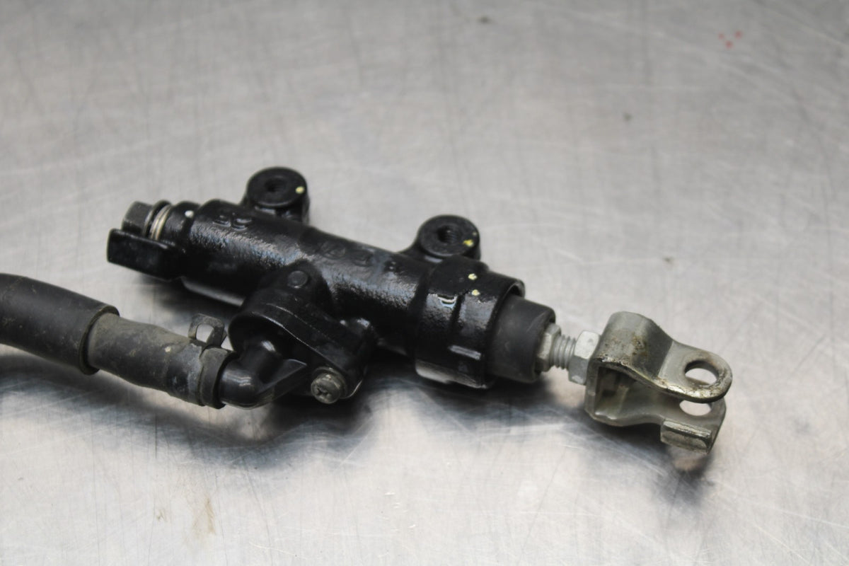 18 HONDA CB500F REAR BACK BRAKE MASTER CYLINDER W RESERVOIR BB861