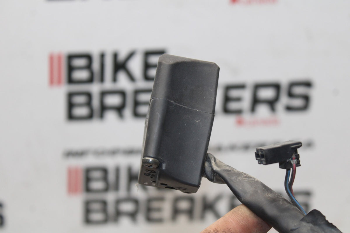 06 SUZUKI SV650S RIGHT CLIP ON HANDLE KILL OFF START SWITCH SWITCHES BB783
