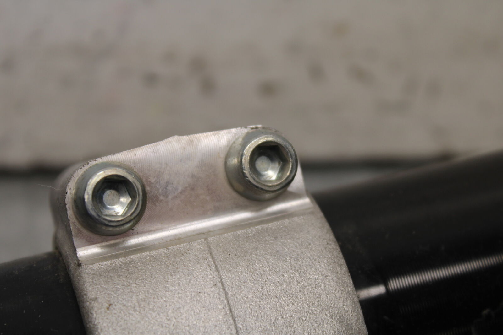 16 KAWASAKI NINJA ZX10R COMPLETE FRONT END FORKS SUSPENSION TRIPLE BB650