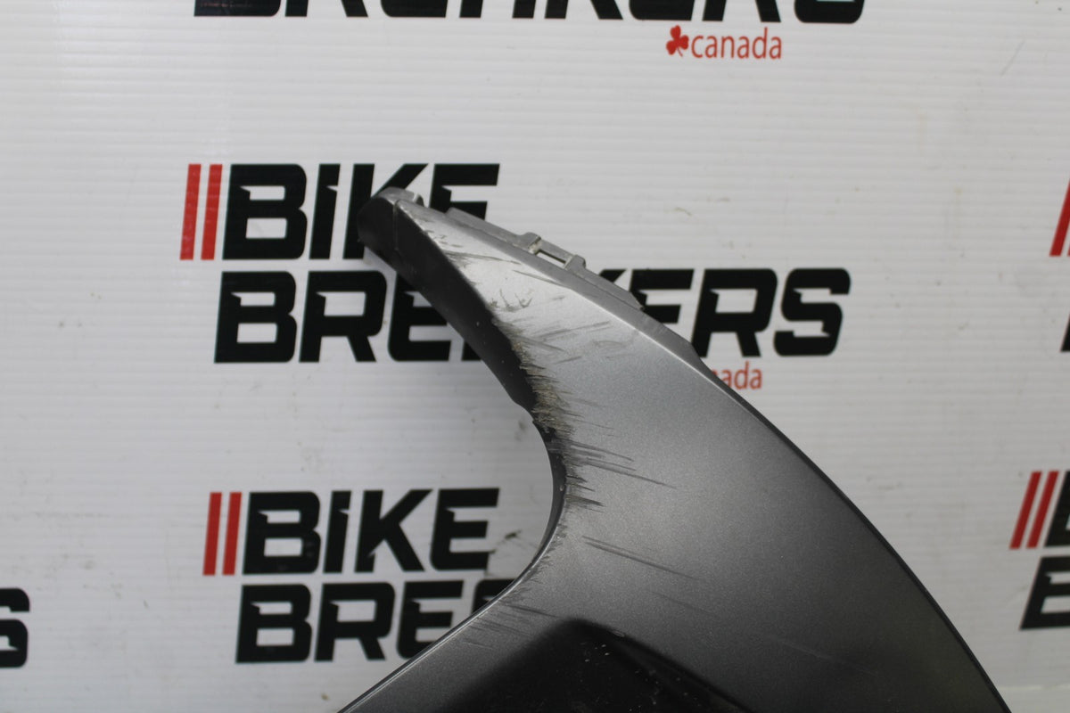 15-26 SUZUKI GSXR600 RIGHT LOWER BOTTOM BELLY SIDE FAIRING COWL  BB888