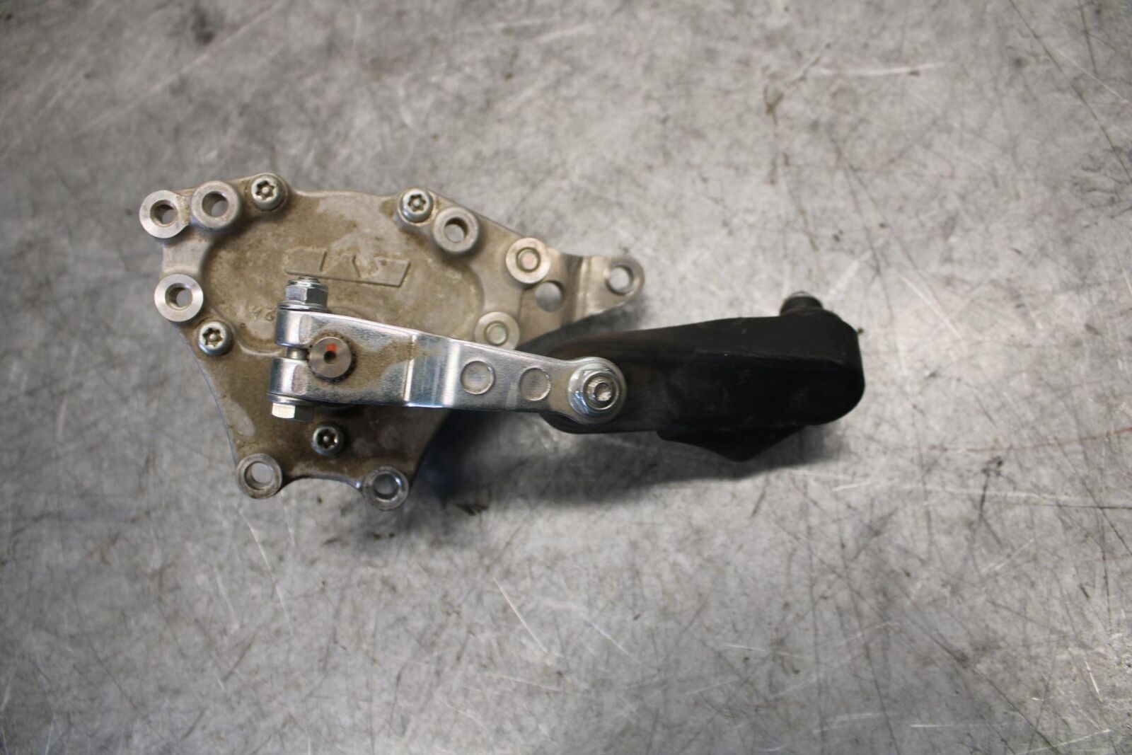 2009 Honda CBR600RR STEERING DAMPER STABILIZER 53700-MFJ-D01 BB536
