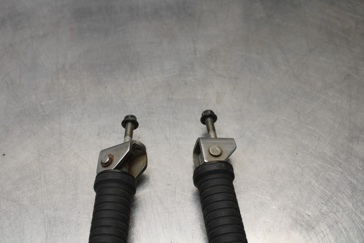 05 TRIUMPH ROCKET III REAR PASSENGER FOOT STEP PEG BB186