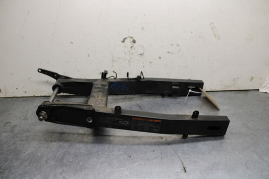 19-22 KAWASAKI Z400 REAR SWINGARM BACK SUSPENSION SWING ARM BB738
