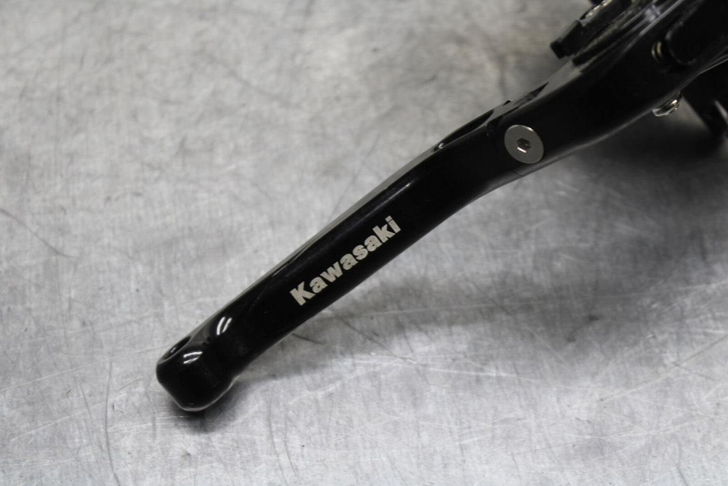 12-13 KAWASAKI Z1000 FRONT BRAKE MASTER CYLINDER w/ LEVER BB743