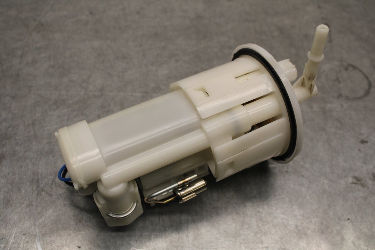 07-08 YAMAHA YZF R1 FUEL PUMP GAS PETROL SENDER UNIT 4C8-13907-01-00 BB675