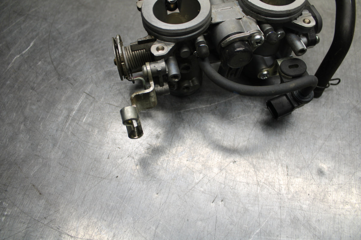 24 KAWASAKI NINJA 500 ABS MAIN FUEL INJECTORS / THROTTLE BODIES BB744