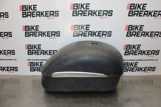 05-06 VICTORY KINGPIN DELUXE RIGHT CARGO LUGGAGE SADDLEBAG BAG COMPARTMENT BB195