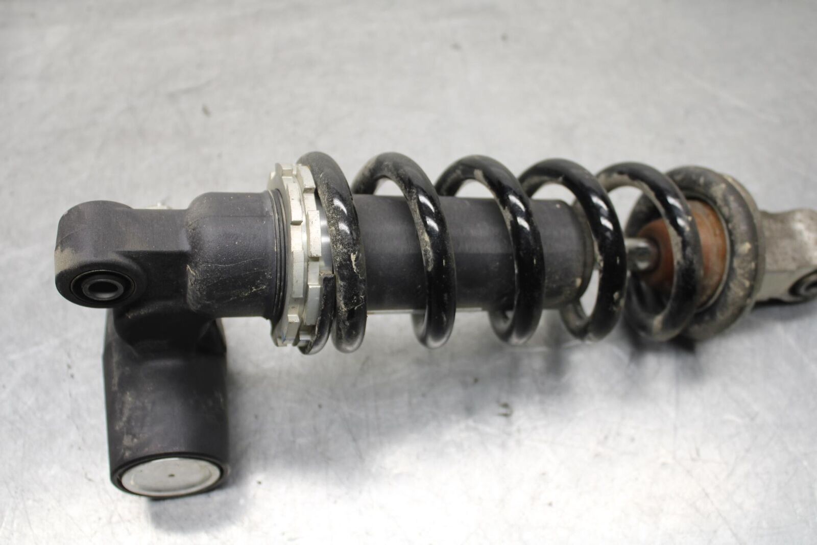 11-23 SUZUKI GSXR 750 REAR BACK SHOCK ABSORBER SUSPENSION BB630