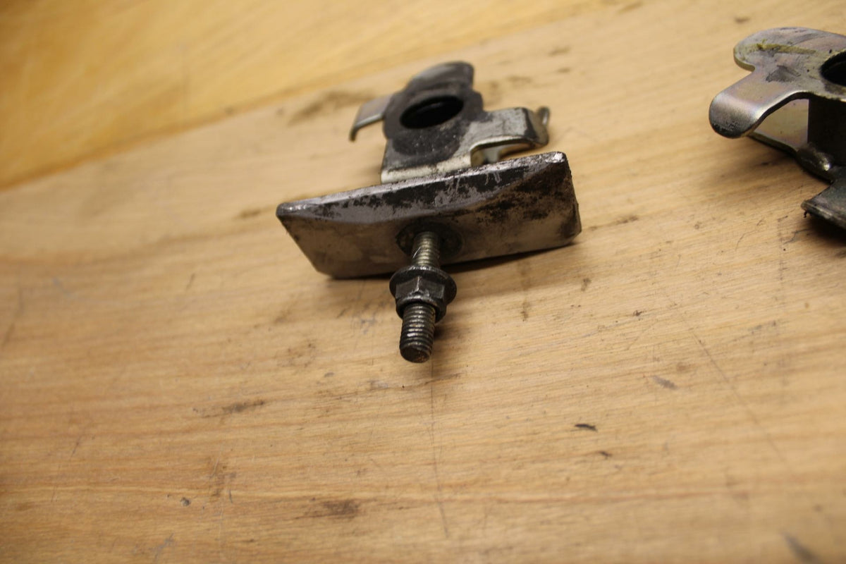 07-08 SUZUKI SV650 SWINGARM CHAIN TENSIONER ADJUSTMENT BRACKETS  BB316