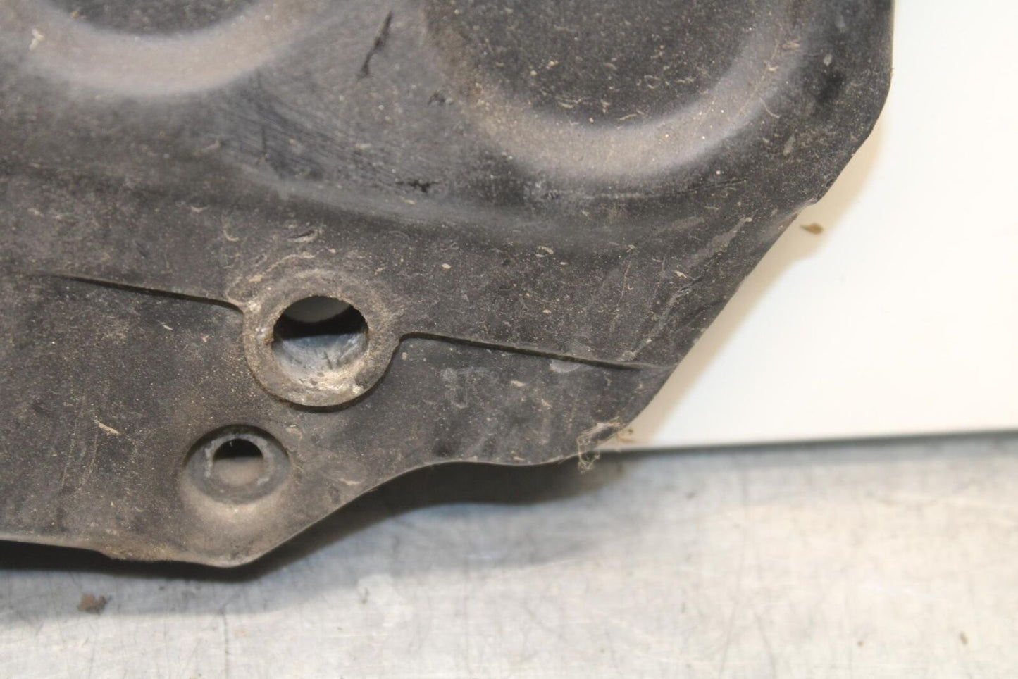 1988 Yamaha FZ600 ENGINE SPROCKET COVER BB601