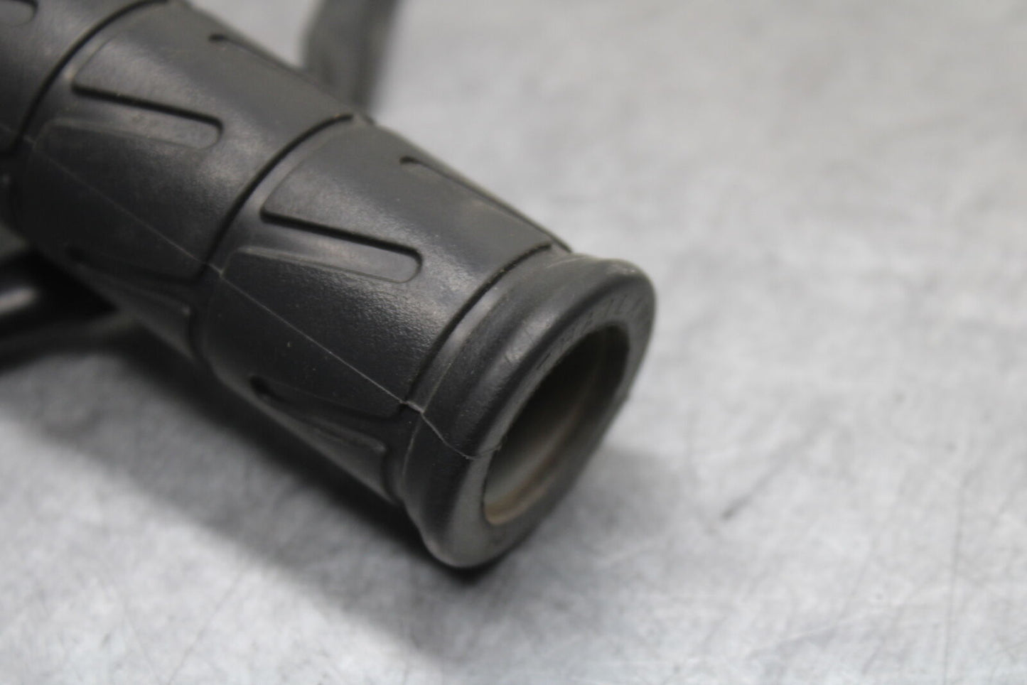 18-24 KAWASAKI NINJA 650 RIGHT CLIP ON HANDLE KILL OFF START SWITCH BB725