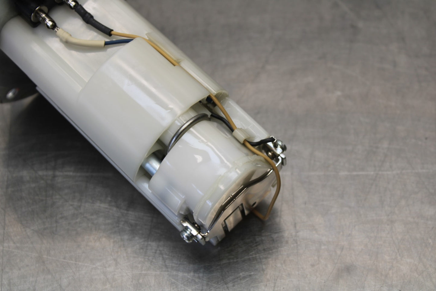 08 KAWASAKI VULCAN 900 FUEL GAS PUMP BB184