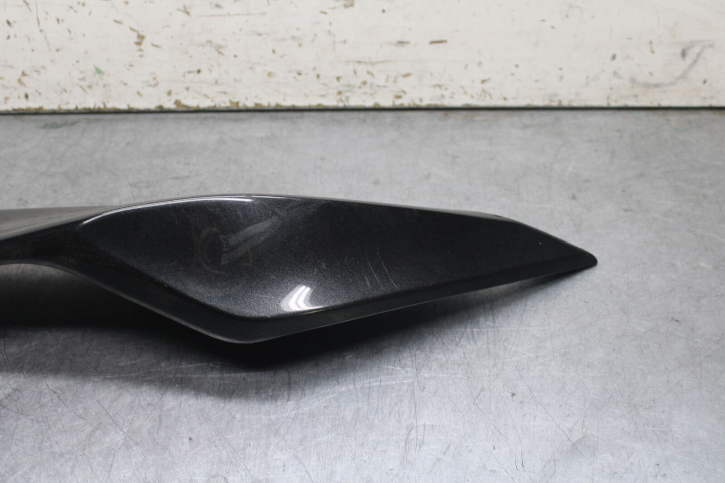 18-23 KAWASAKI NINJA 400 EX400 ABS LEFT REAR BACK TAIL FAIRING COWL SHROUD BB747