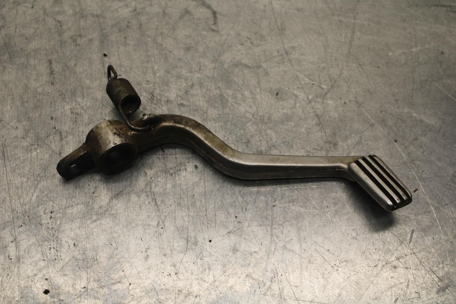 1985 Kawasaki Ninja 900R ZX900A RIGHT REARSET BRAKE FOOT PEDAL BB84