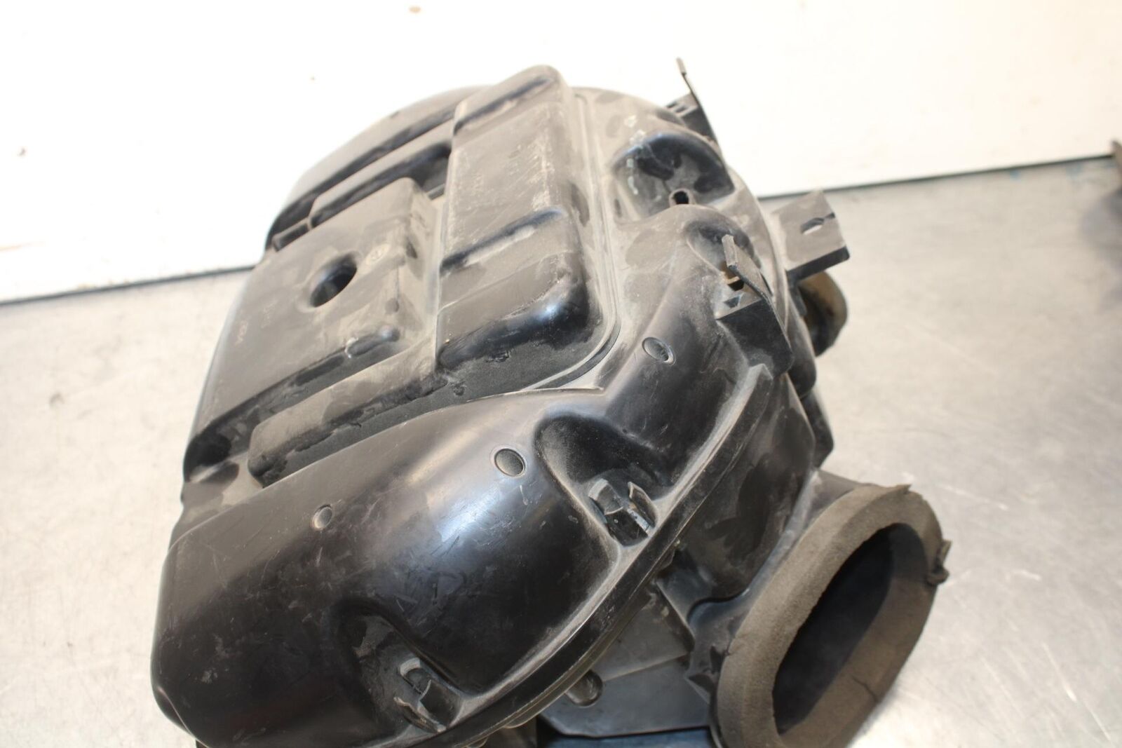 1995 Suzuki RF600R AIRBOX AIR INTAKE FILTER BOX BB104