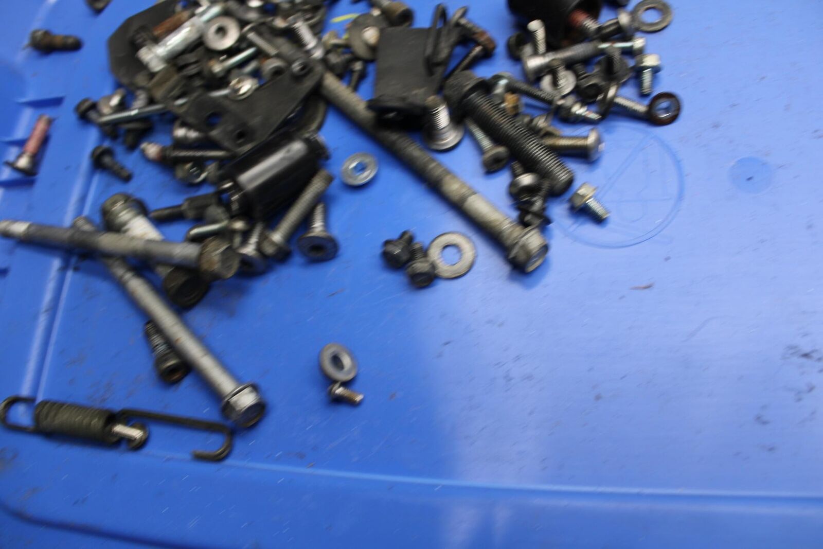 08-12 KAWASAKI NINJA 250R EX250J LEFTOVER MOUNTING BOLTS HARDWARE  SCREWS BB496