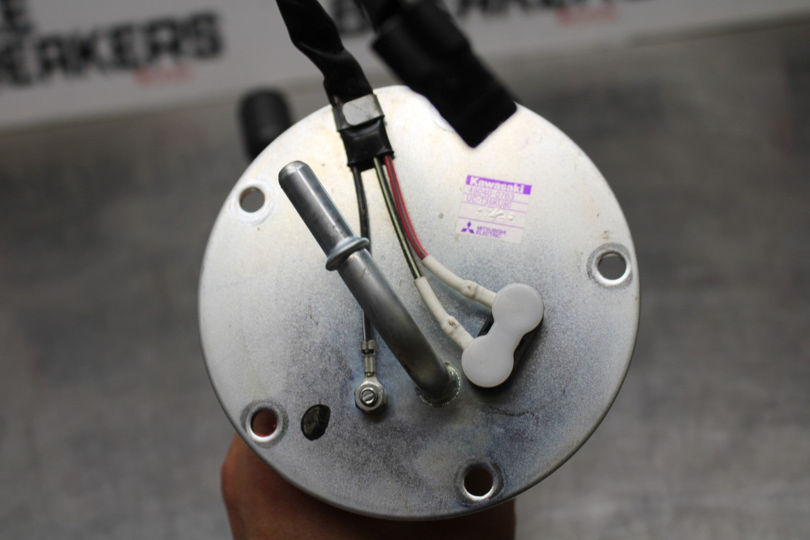 18-23 KAWASAKI NINJA 400 EX400 ABS FUEL PUMP GAS PETROL SENDER UNIT BB177