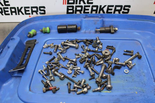 2007 Kawasaki Ninja ZX6R ZX600P MOUNTING BOLTS HARDWARE MOTOR SCREWS BB175