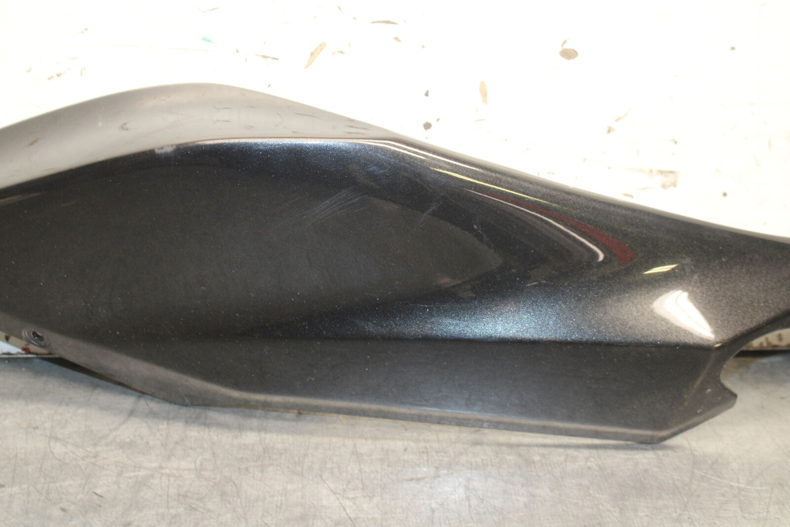 18-23 KAWASAKI NINJA 400 EX400 ABS LEFT REAR BACK TAIL FAIRING COWL SHROUD BB747