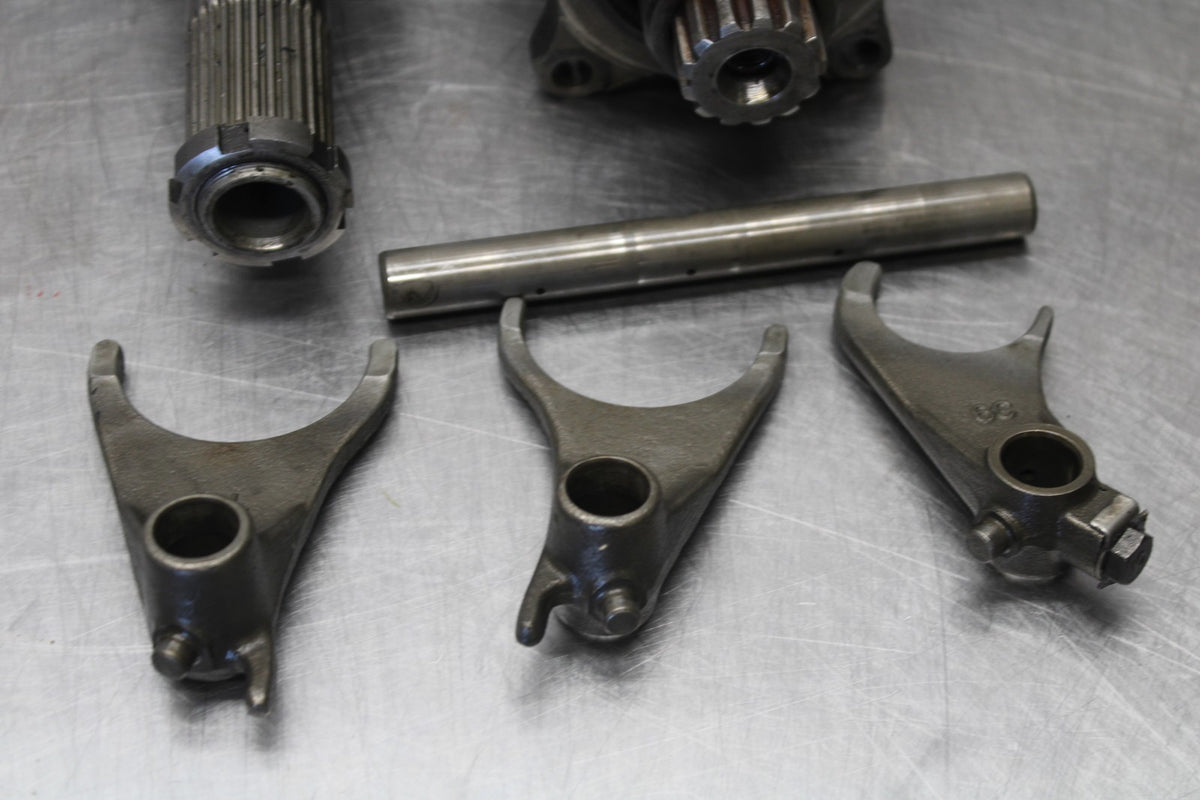 84 HONDA INTERCEPTOR 1000 VF1000F ENGINE MOTOR TRANSMISSION TRANNY GEARS BB878