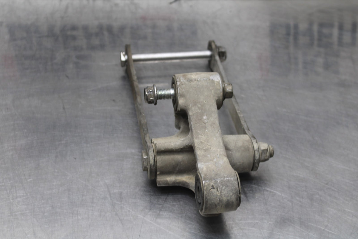 06 KAWASAKI Z750 REAR DOGBONE SHOCK LINKAGE LINK BB837