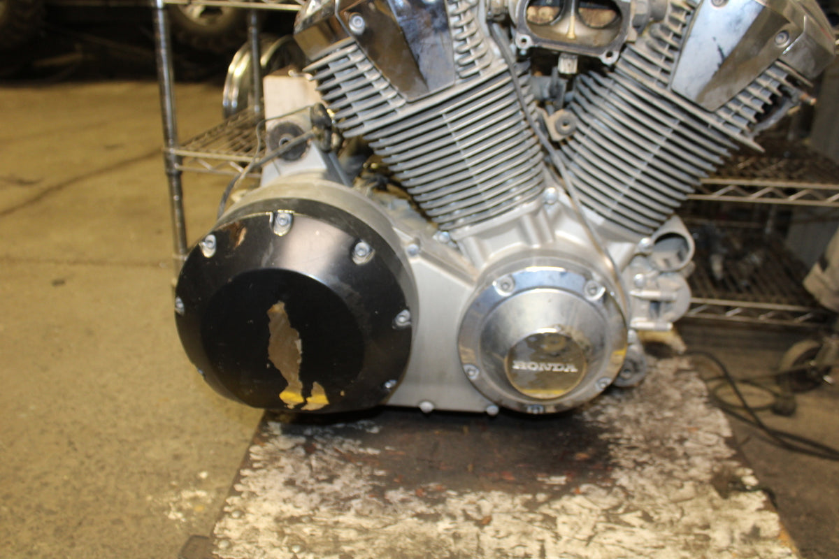 02-04 HONDA VTX1800S ENGINE MOTOR BB712