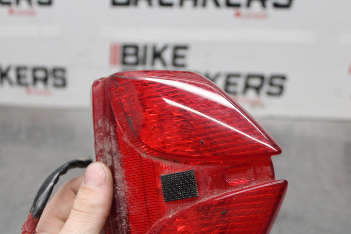 11-24 SUZUKI GSXR750 REAR TAIL TAILLIGHT BACK BRAKE LIGHT BB879