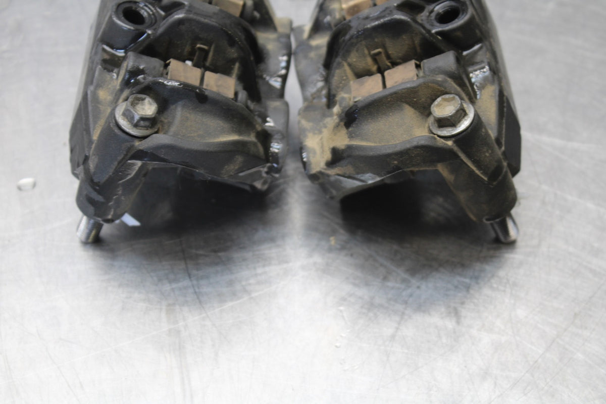 24-25 KAWASAKI NINJA ZX4R RIGHT LEFT FRONT BRAKE CALIPER SET PAIR CALIPERS BB174