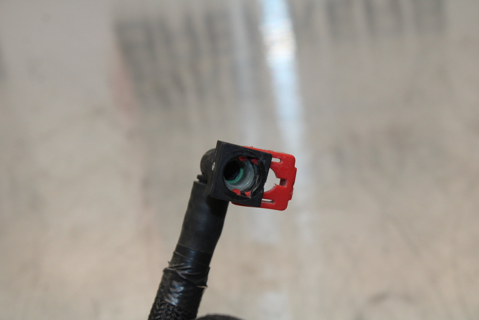 13-17 KAWASAKI NINJA ZX6R ZX636 ABS FUEL HOSE GAS LINE TUBE PIPE BB143