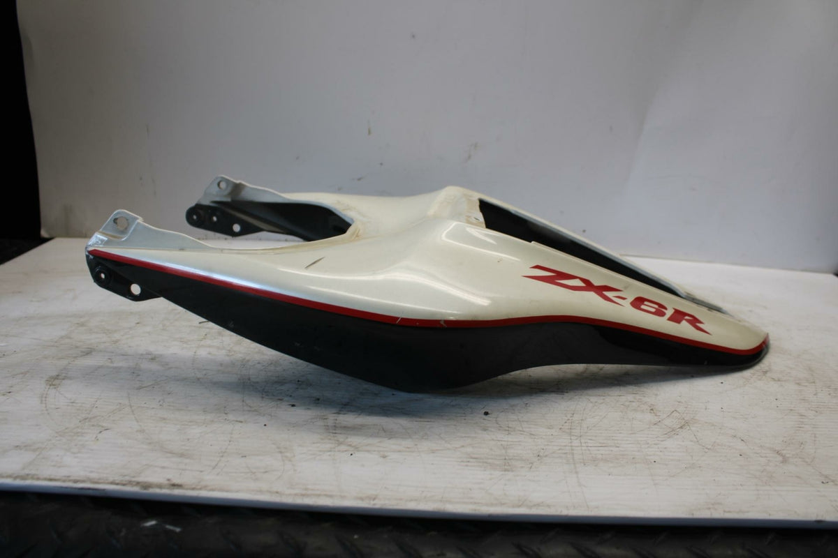07-08 KAWASAKI NINJA ZX6R REAR BACK TAIL FAIRING COWL SHROUD BB274