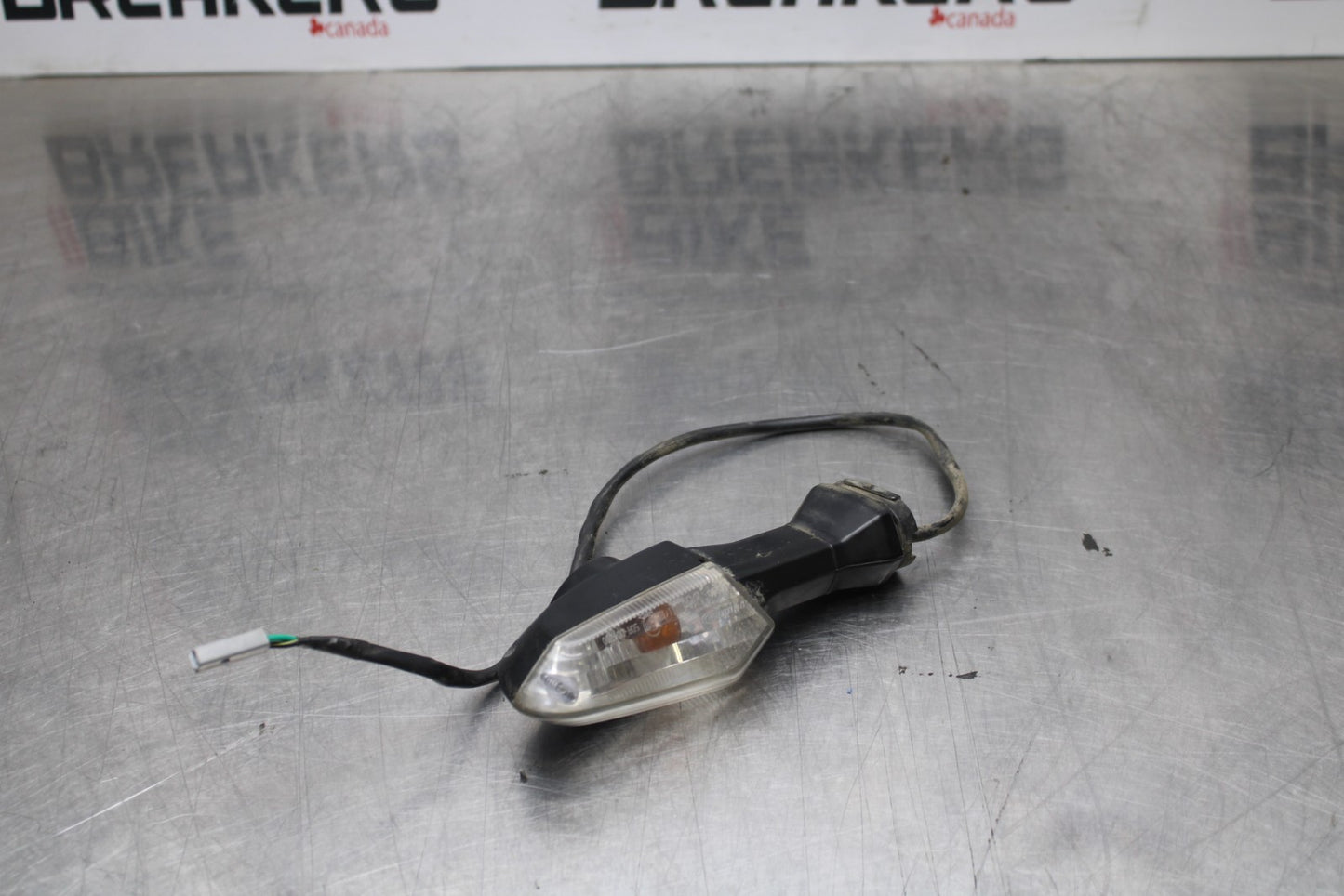 09-10 KAWASAKI ER-6N RIGHT REAR BACK TURN SIGNAL LIGHT INDICATOR BB205