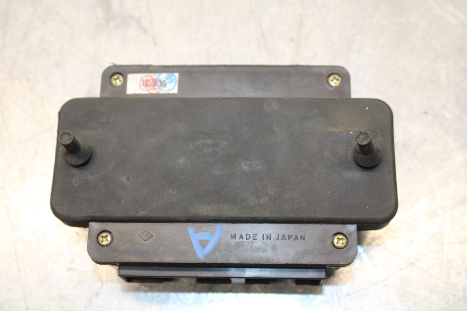 2005 Kawasaki Vulcan 1500 VN1500N Classic FUSE RELAY JUNCTION BOX A & B BB576